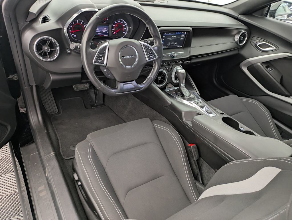 Thumbnail: 2019 Chevrolet Camaro - 2