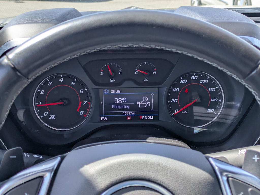 Thumbnail: 2019 Chevrolet Camaro - 17