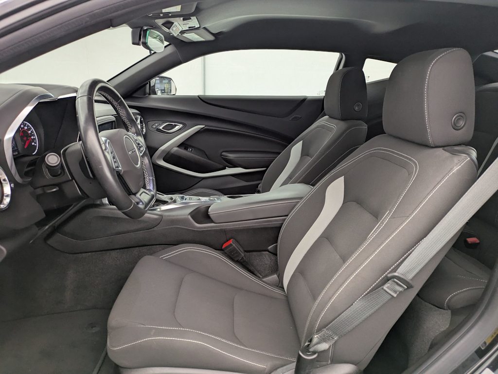 Thumbnail: 2019 Chevrolet Camaro - 11
