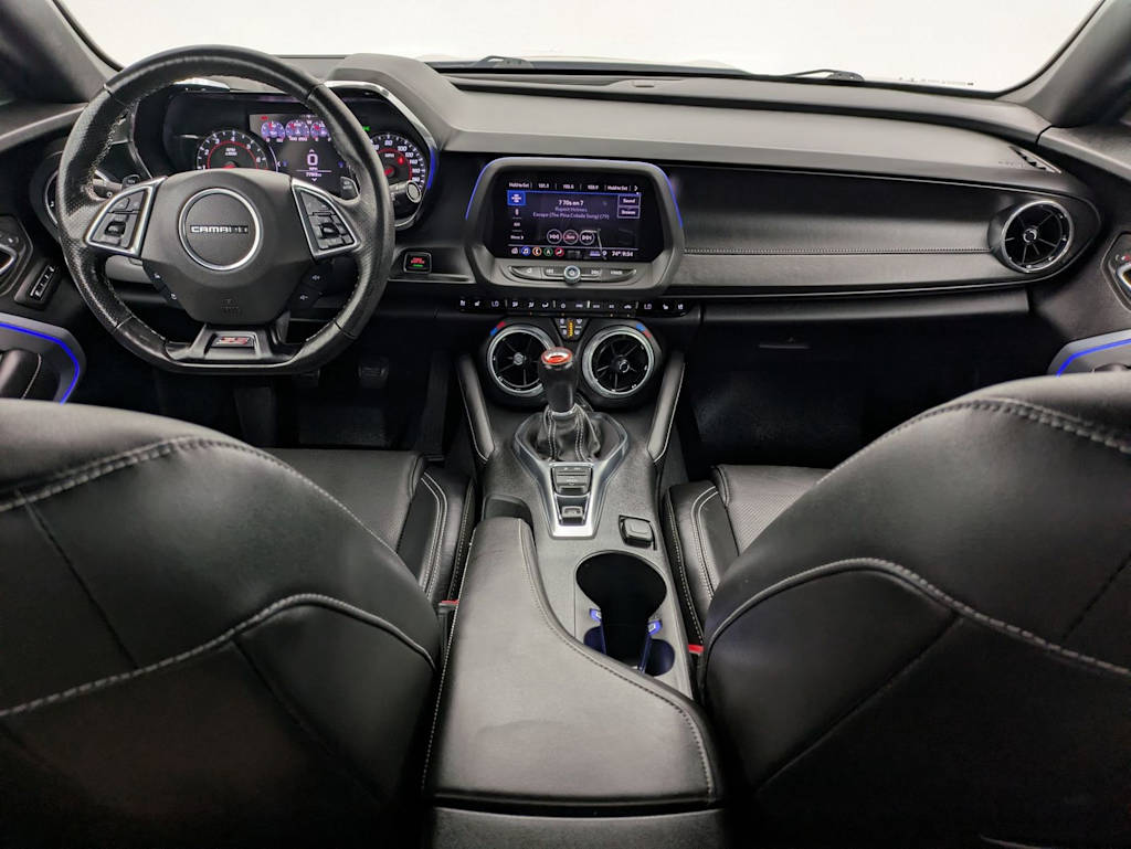 Thumbnail: 2019 Chevrolet Camaro - 10