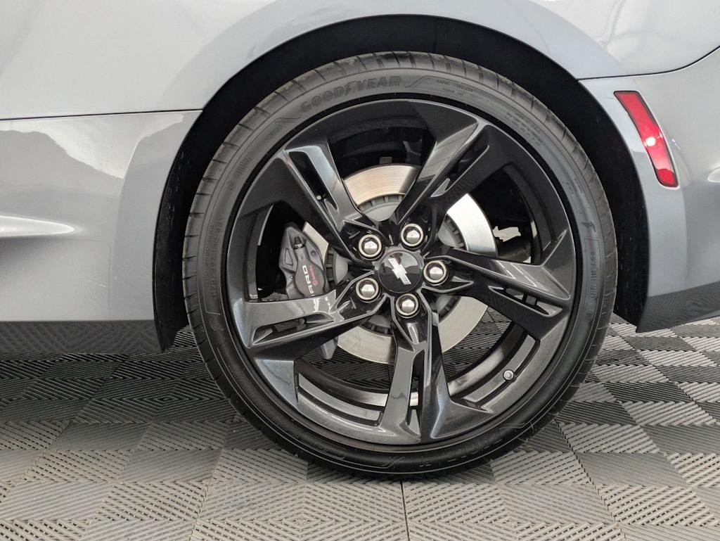 Thumbnail: 2019 Chevrolet Camaro - 8