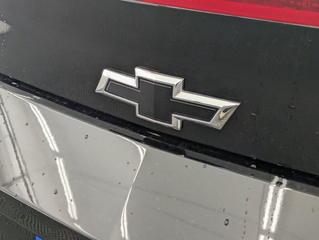 Thumbnail: 2018 Chevrolet Camaro - 24