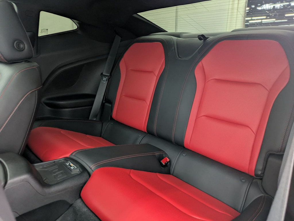 Thumbnail: 2018 Chevrolet Camaro - 12