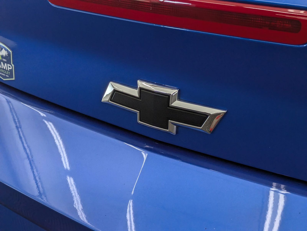 Thumbnail: 2018 Chevrolet Camaro - 23
