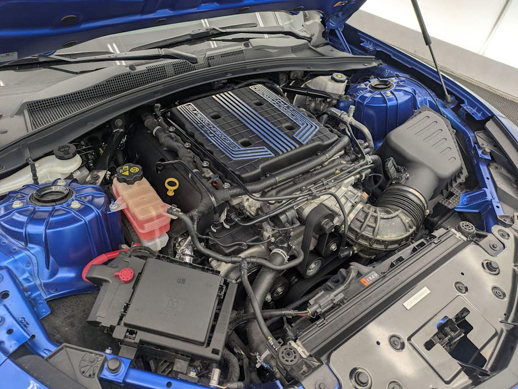 Thumbnail: 2018 Chevrolet Camaro - 8