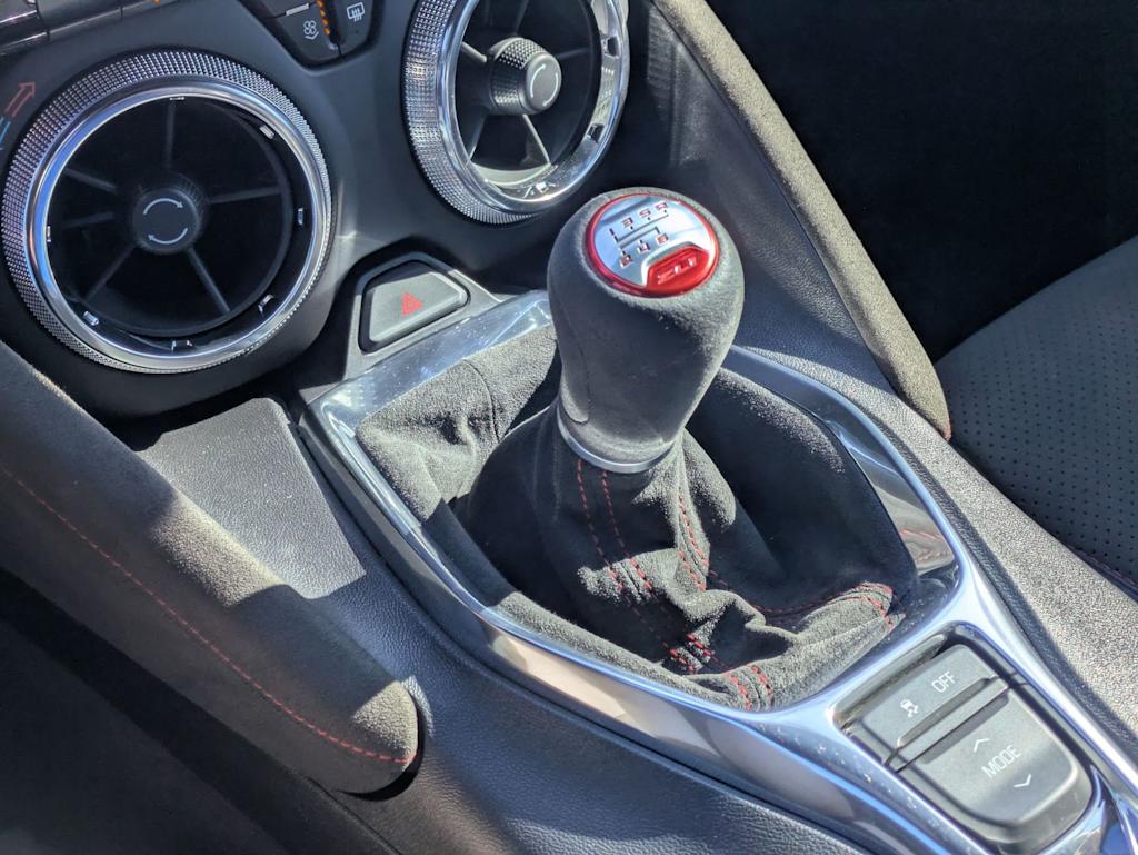 Thumbnail: 2018 Chevrolet Camaro - 15