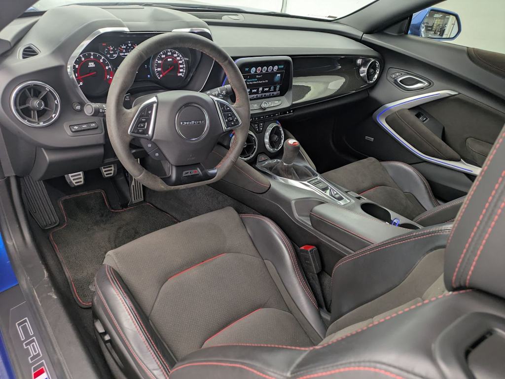 Thumbnail: 2018 Chevrolet Camaro - 2