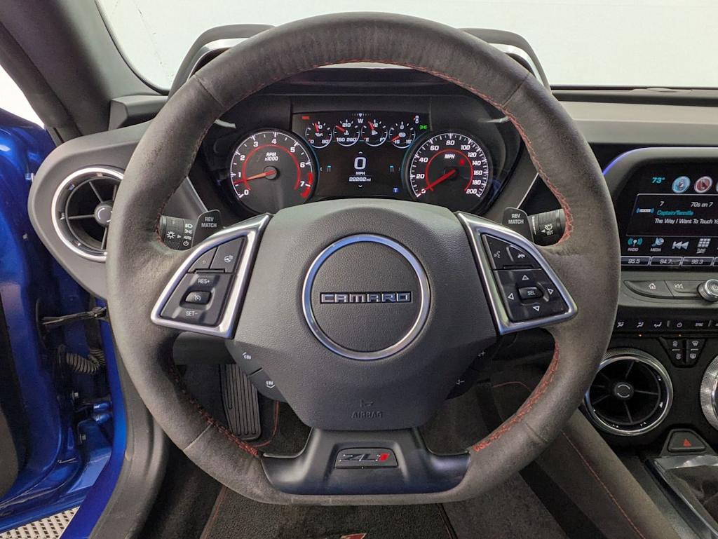 Thumbnail: 2018 Chevrolet Camaro - 13