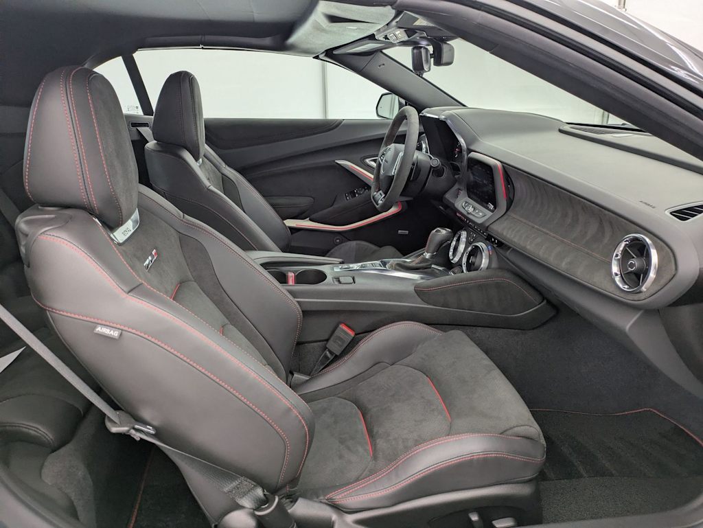 Thumbnail: 2022 Chevrolet Camaro - 12
