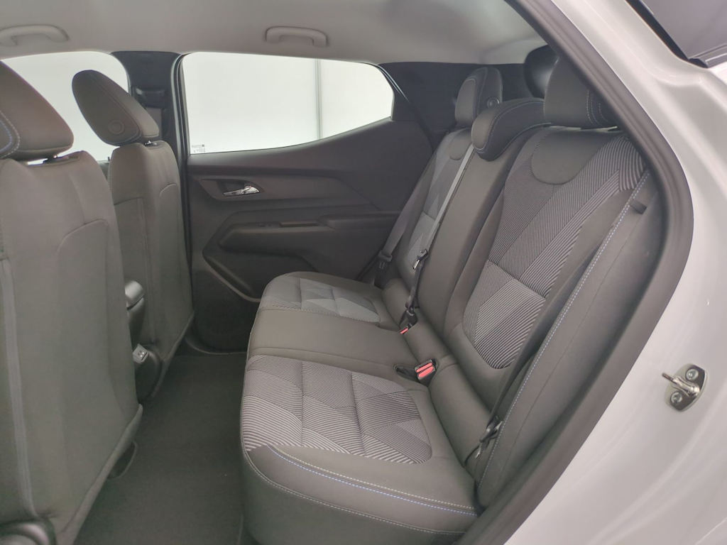 Thumbnail: 2027 Chevrolet Bolt EV - 25