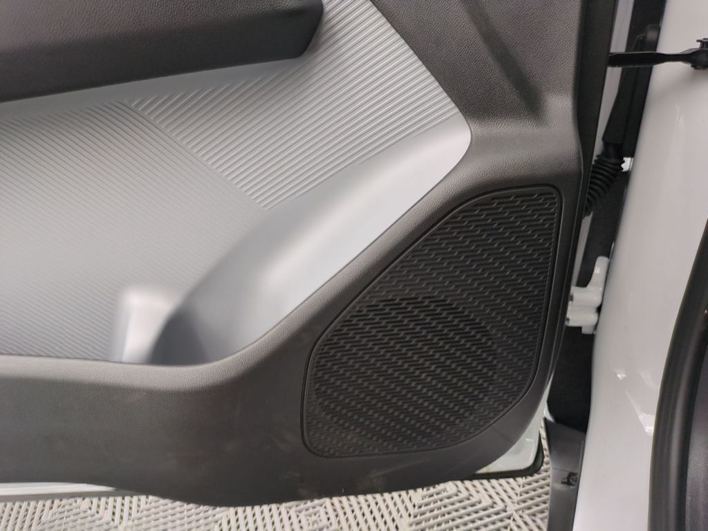 Thumbnail: 2027 Chevrolet Bolt EV - 32