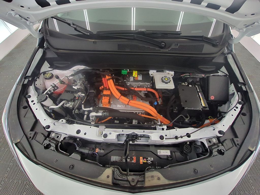 Thumbnail: 2027 Chevrolet Bolt EV - 9