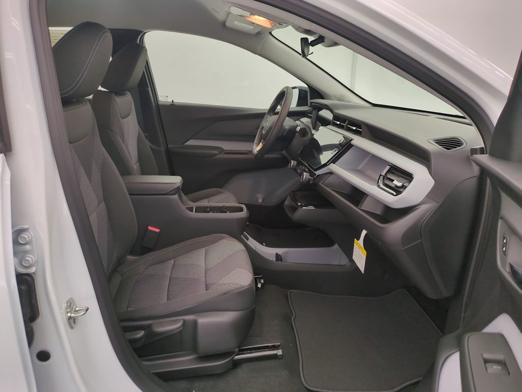 Thumbnail: 2027 Chevrolet Bolt EV - 12