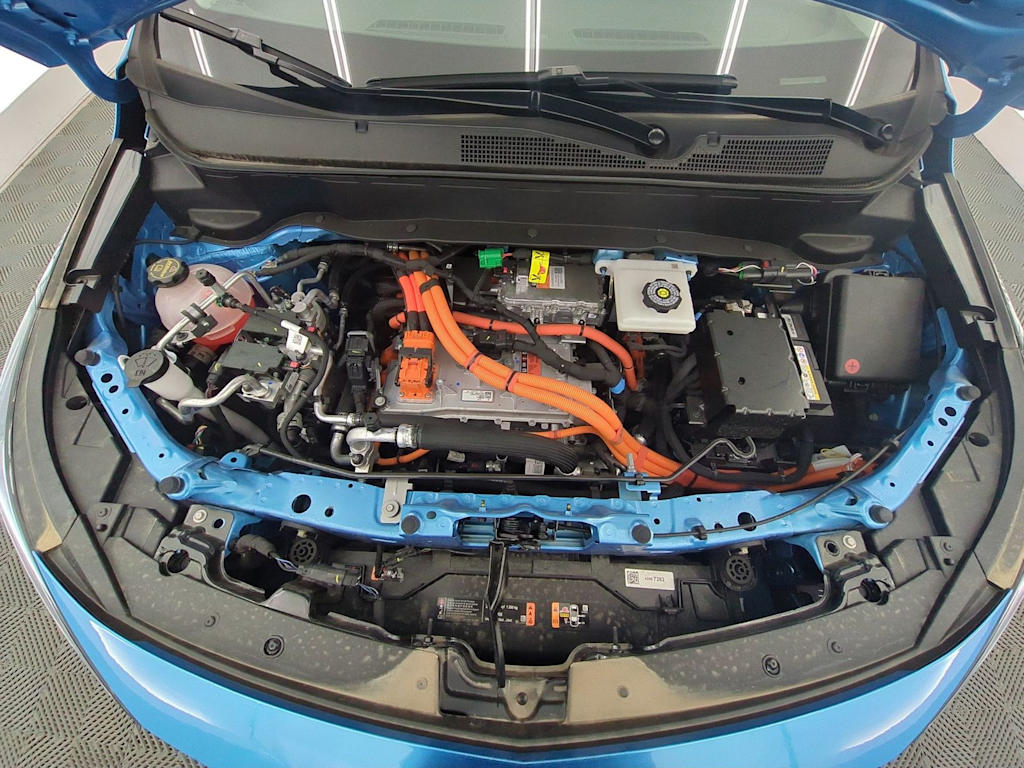 Thumbnail: 2027 Chevrolet Bolt EV - 9