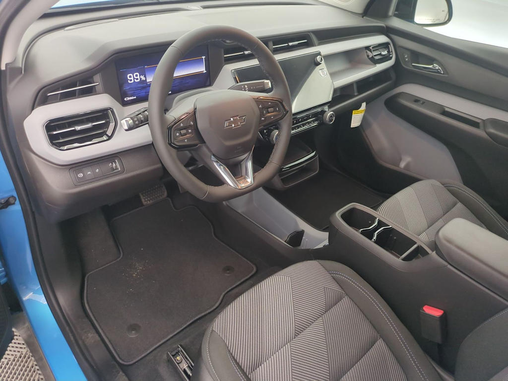 Thumbnail: 2027 Chevrolet Bolt EV - 2