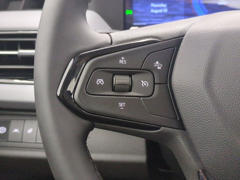 Thumbnail: 2027 Chevrolet Bolt EV - 27