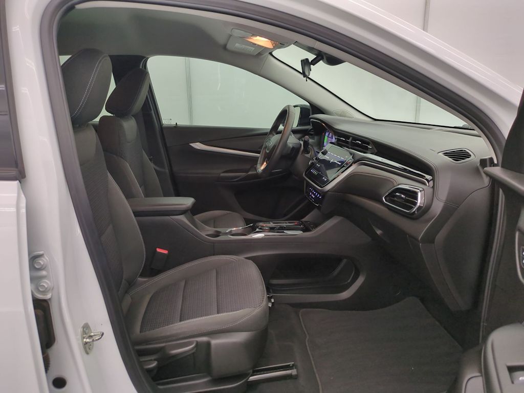 Thumbnail: 2023 Chevrolet Bolt EUV - 12