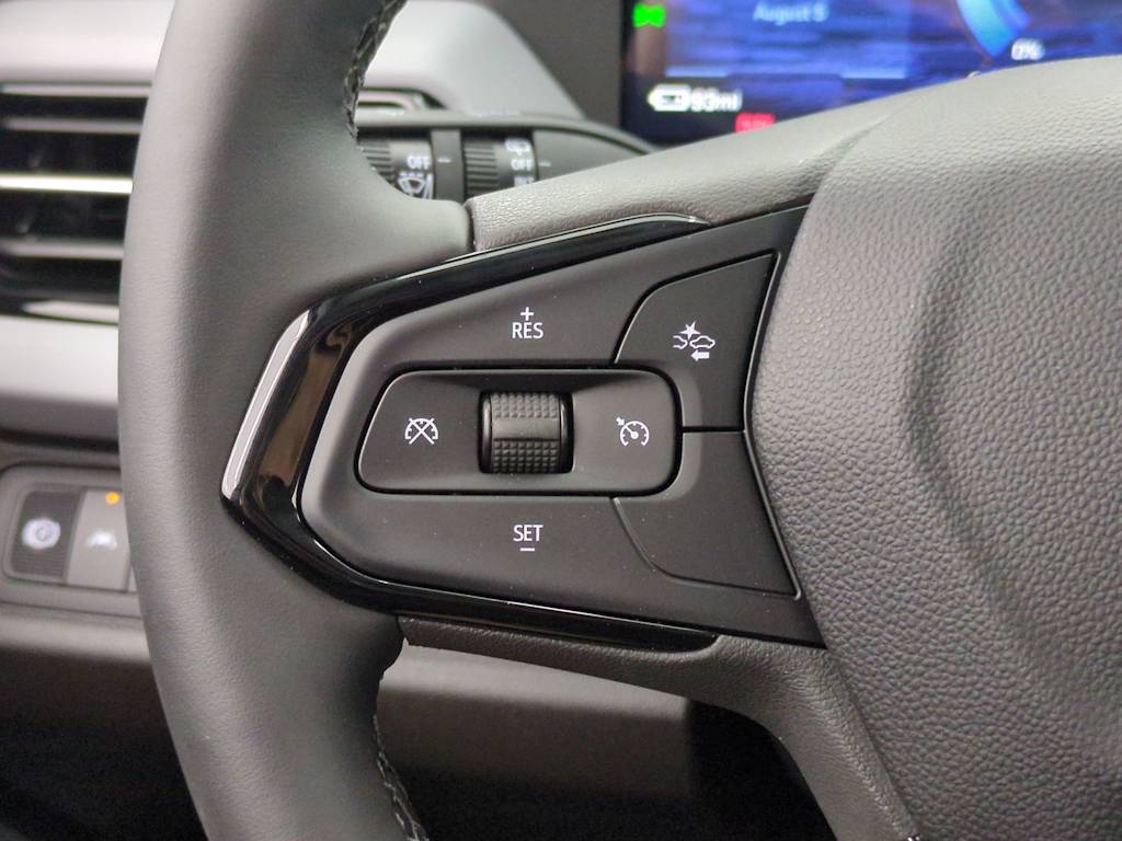 Thumbnail: 2027 Chevrolet Bolt EV - 27