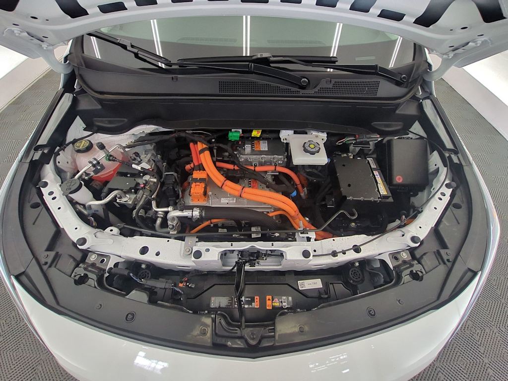 Thumbnail: 2027 Chevrolet Bolt EV - 9