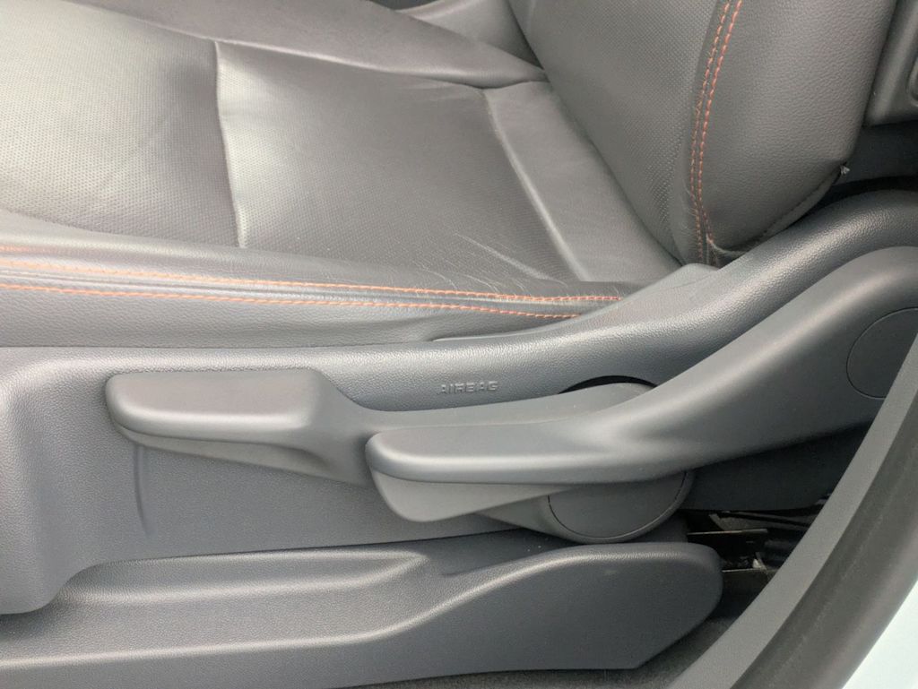 Thumbnail: 2019 Chevrolet Bolt EV - 26