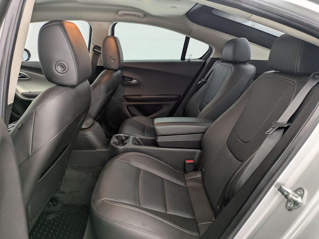 Thumbnail: 2015 Chevrolet Volt - 25