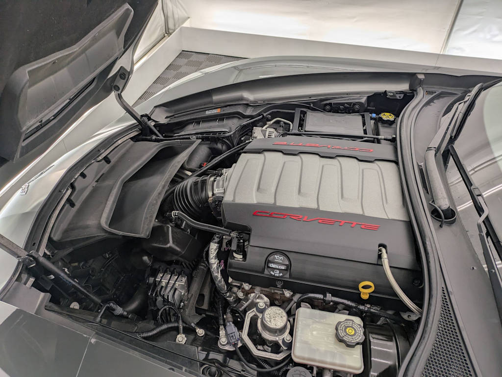 Thumbnail: 2015 Chevrolet Corvette - 9