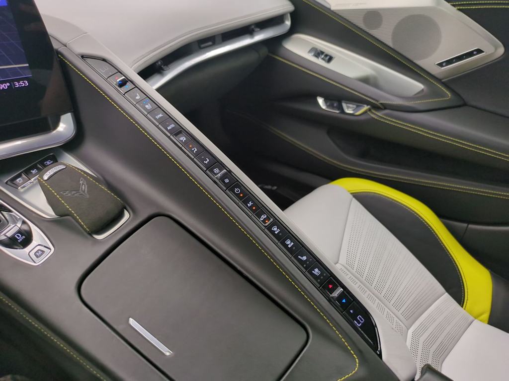 Thumbnail: 2021 Chevrolet Corvette - 13
