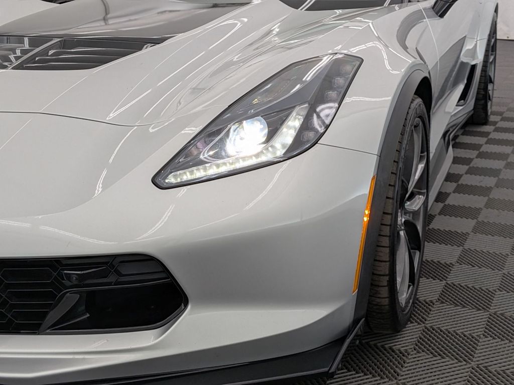 Thumbnail: 2019 Chevrolet Corvette - 22