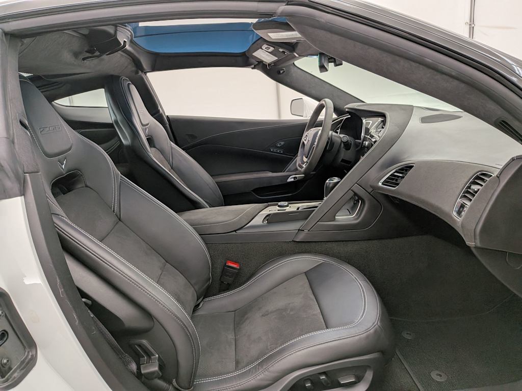 Thumbnail: 2016 Chevrolet Corvette - 12