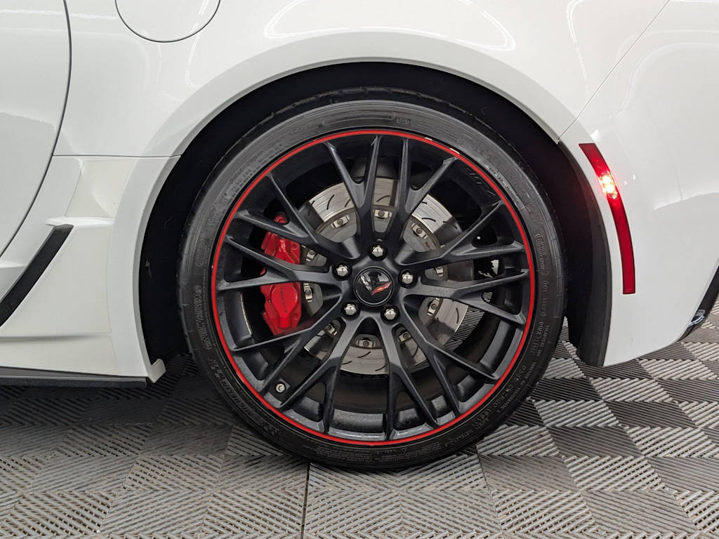 Thumbnail: 2016 Chevrolet Corvette - 8