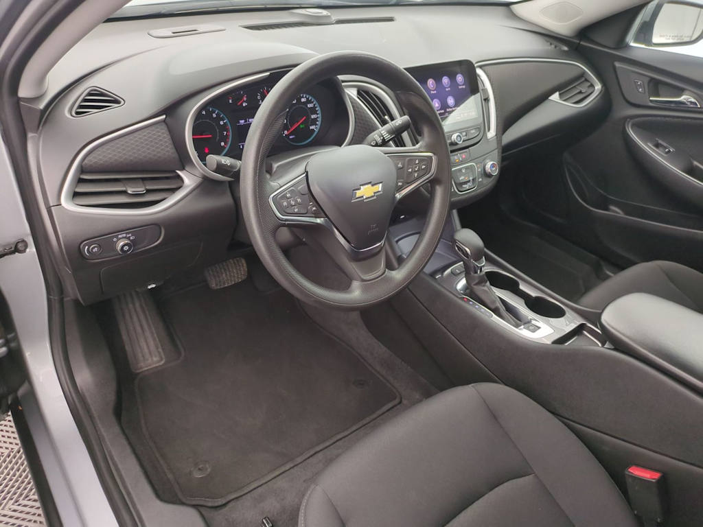 Thumbnail: 2024 Chevrolet Malibu - 2
