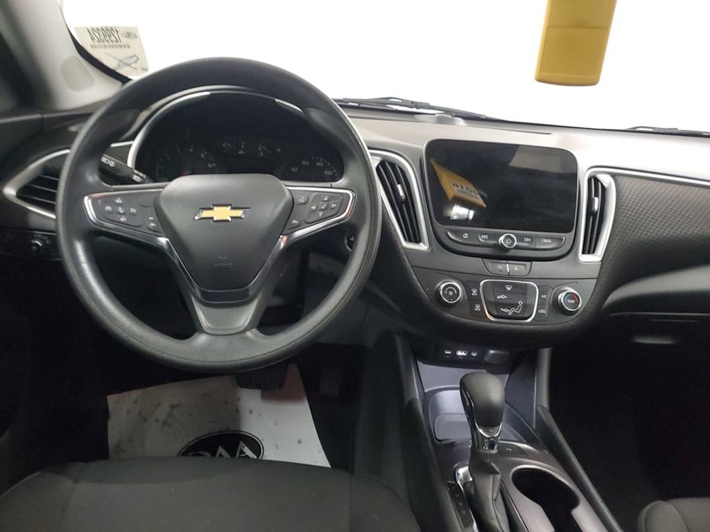 Thumbnail: 2024 Chevrolet Malibu - 2