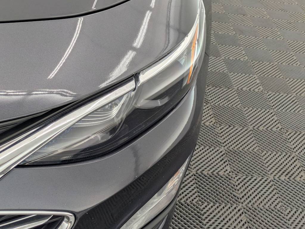 Thumbnail: 2023 Chevrolet Malibu - 24