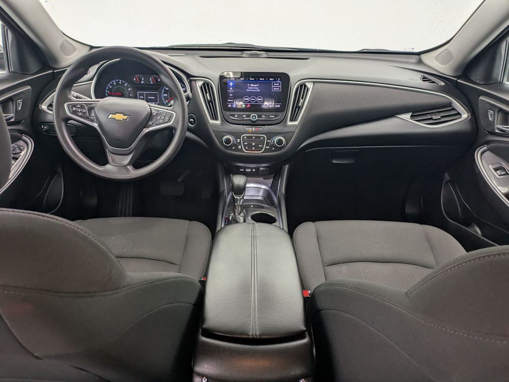 Thumbnail: 2023 Chevrolet Malibu - 10