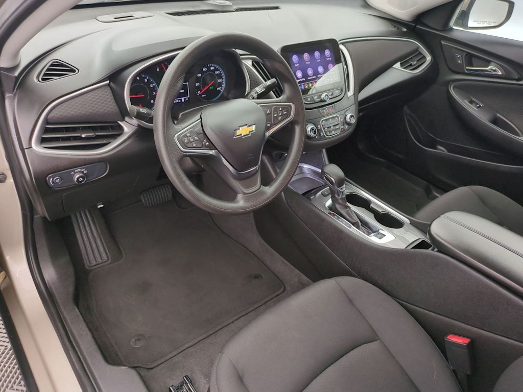 Thumbnail: 2024 Chevrolet Malibu - 2