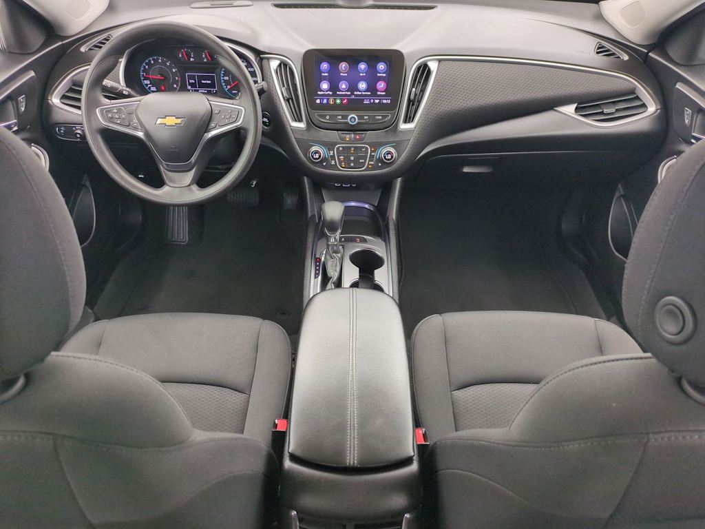 Thumbnail: 2024 Chevrolet Malibu - 10