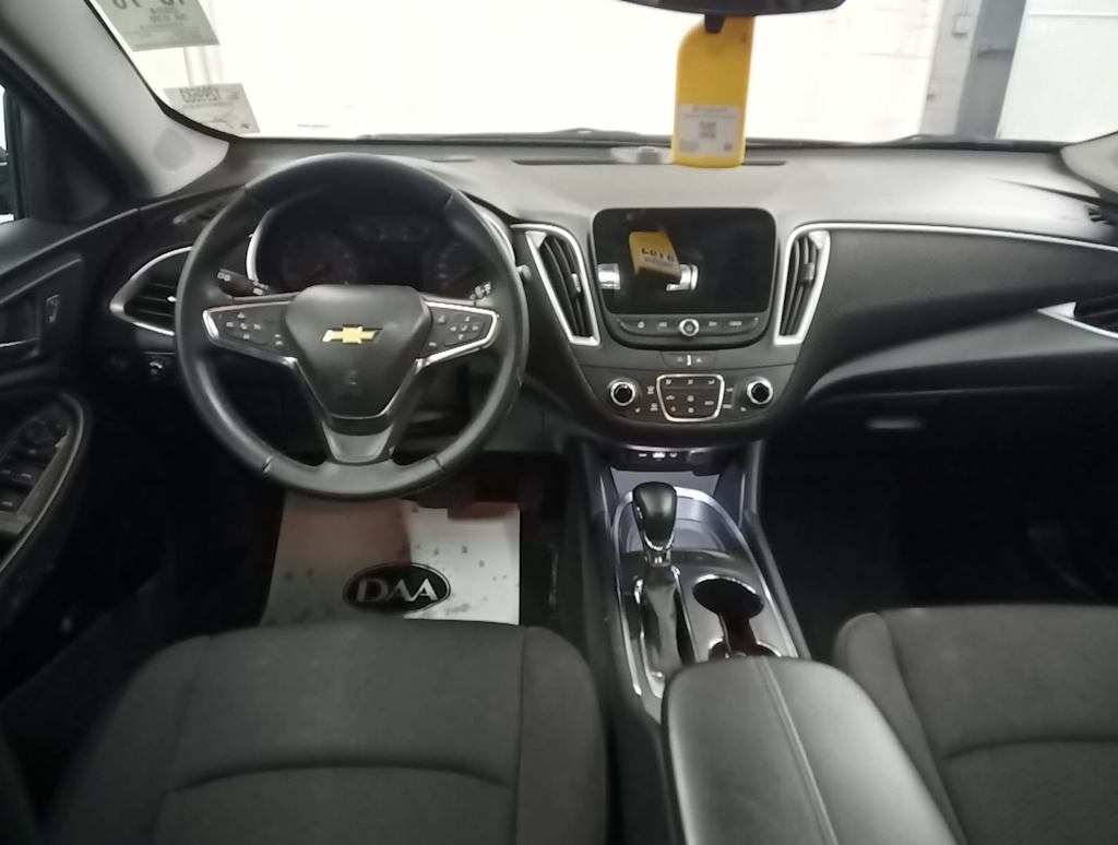 Thumbnail: 2024 Chevrolet Malibu - 4