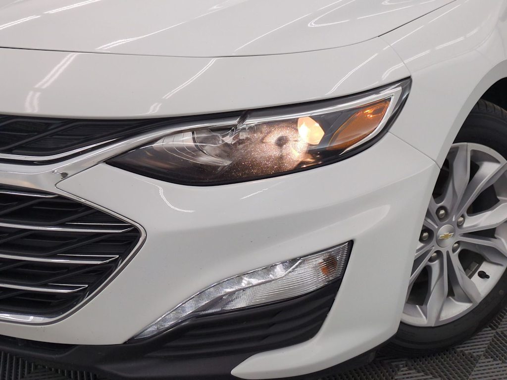 Thumbnail: 2023 Chevrolet Malibu - 24