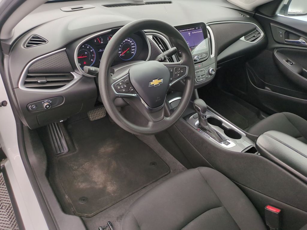 Thumbnail: 2023 Chevrolet Malibu - 2