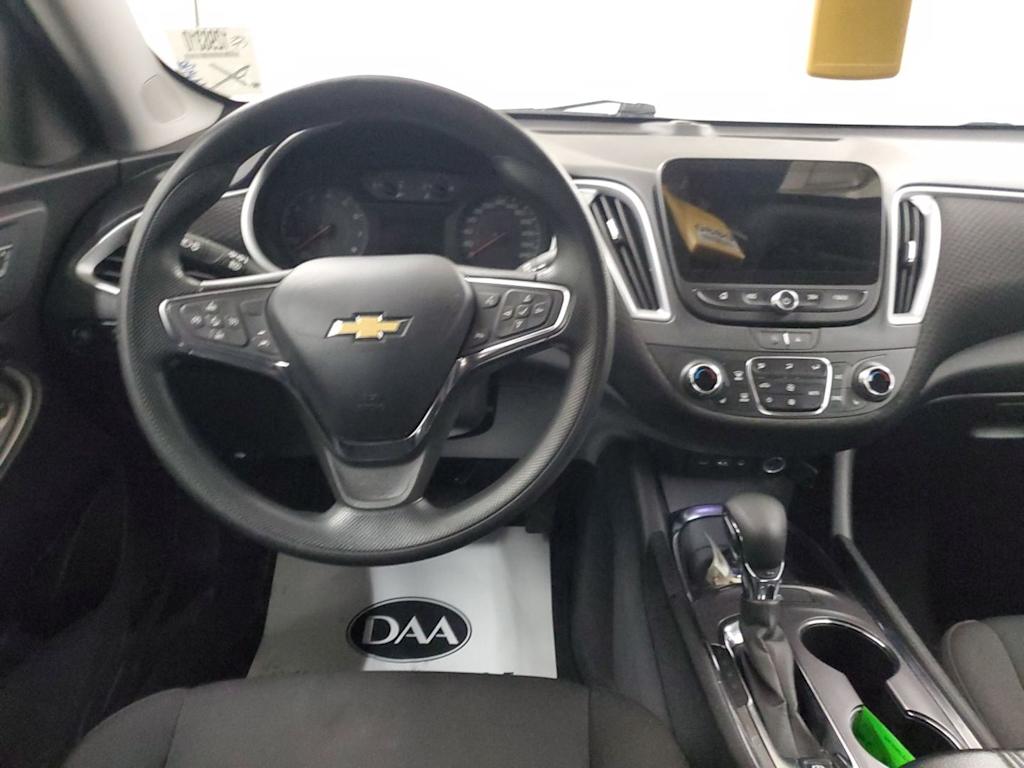 Thumbnail: 2023 Chevrolet Malibu - 2