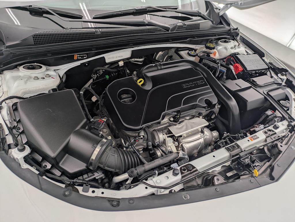 Thumbnail: 2024 Chevrolet Malibu - 9