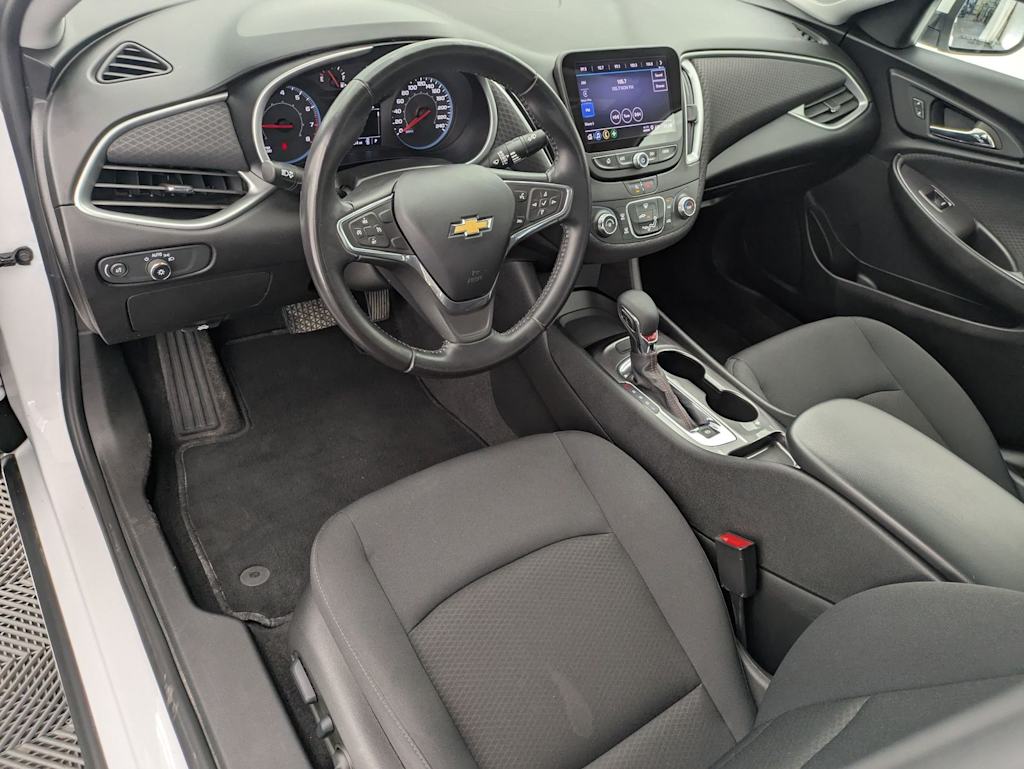 Thumbnail: 2024 Chevrolet Malibu - 2