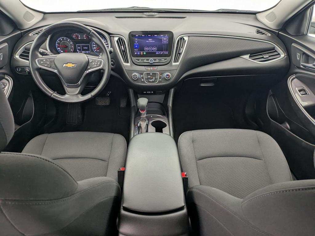 Thumbnail: 2024 Chevrolet Malibu - 10