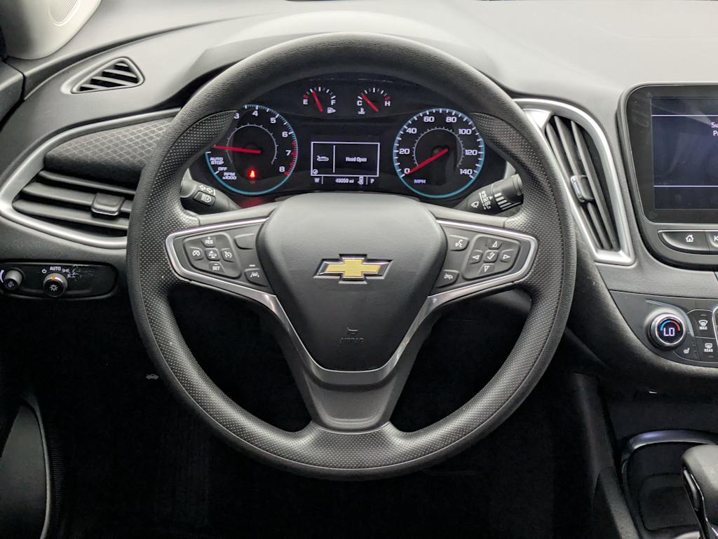 Thumbnail: 2022 Chevrolet Malibu - 14