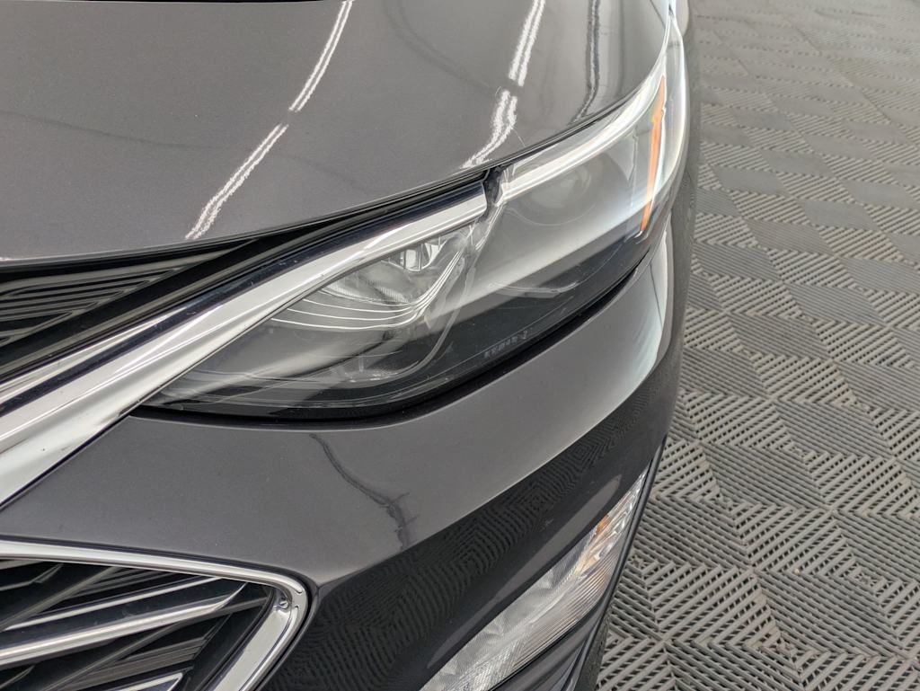 Thumbnail: 2022 Chevrolet Malibu - 24