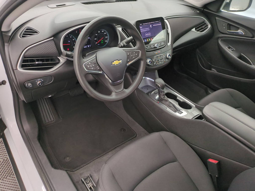 Thumbnail: 2023 Chevrolet Malibu - 2