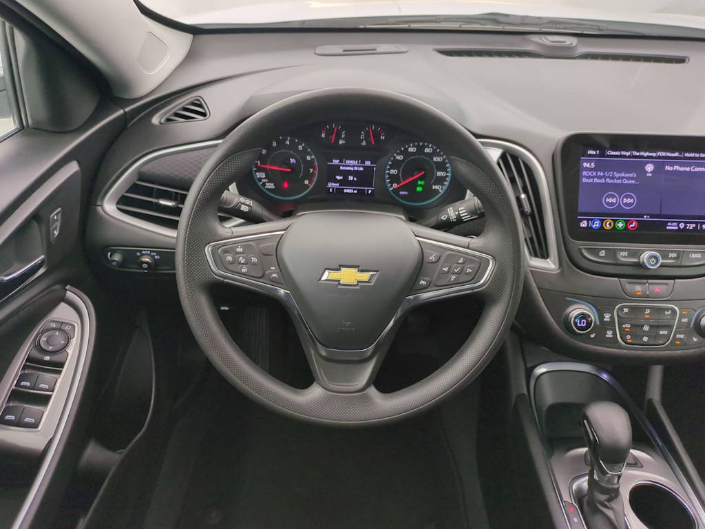 Thumbnail: 2023 Chevrolet Malibu - 14