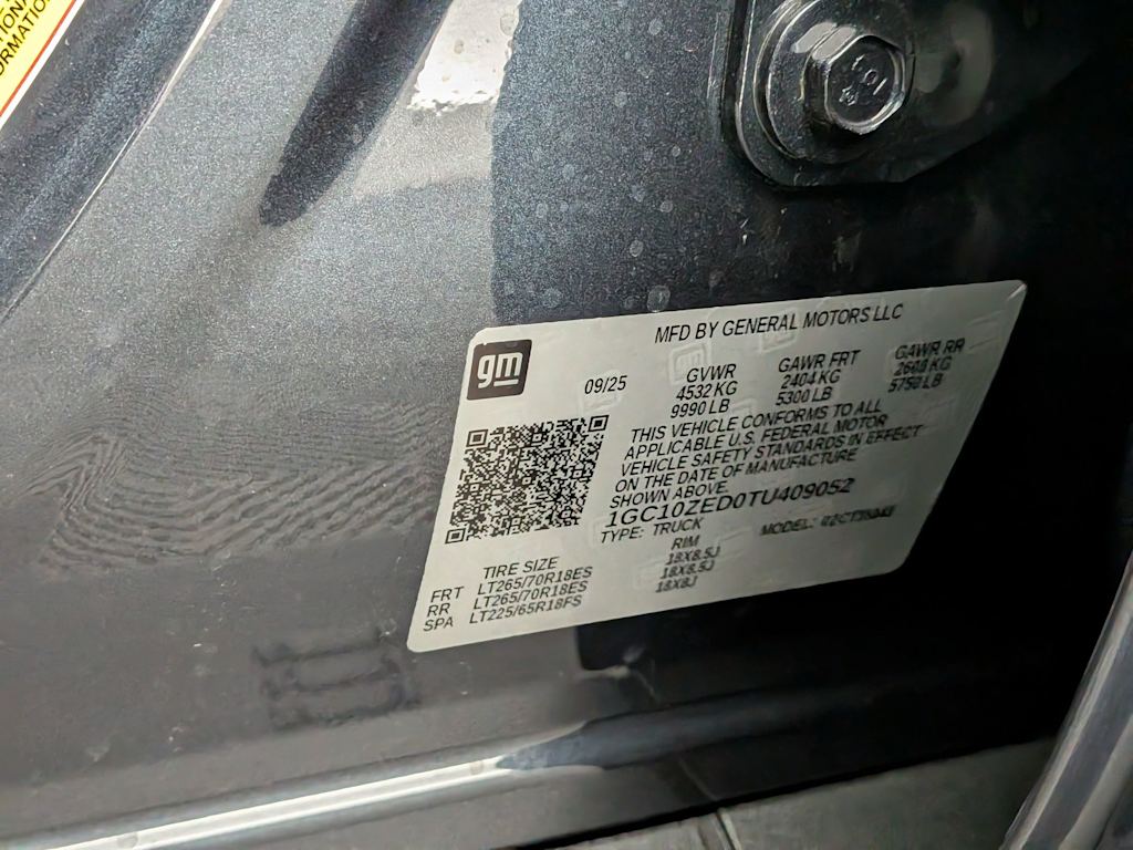 Thumbnail: 2026 Chevrolet Silverado EV - 34