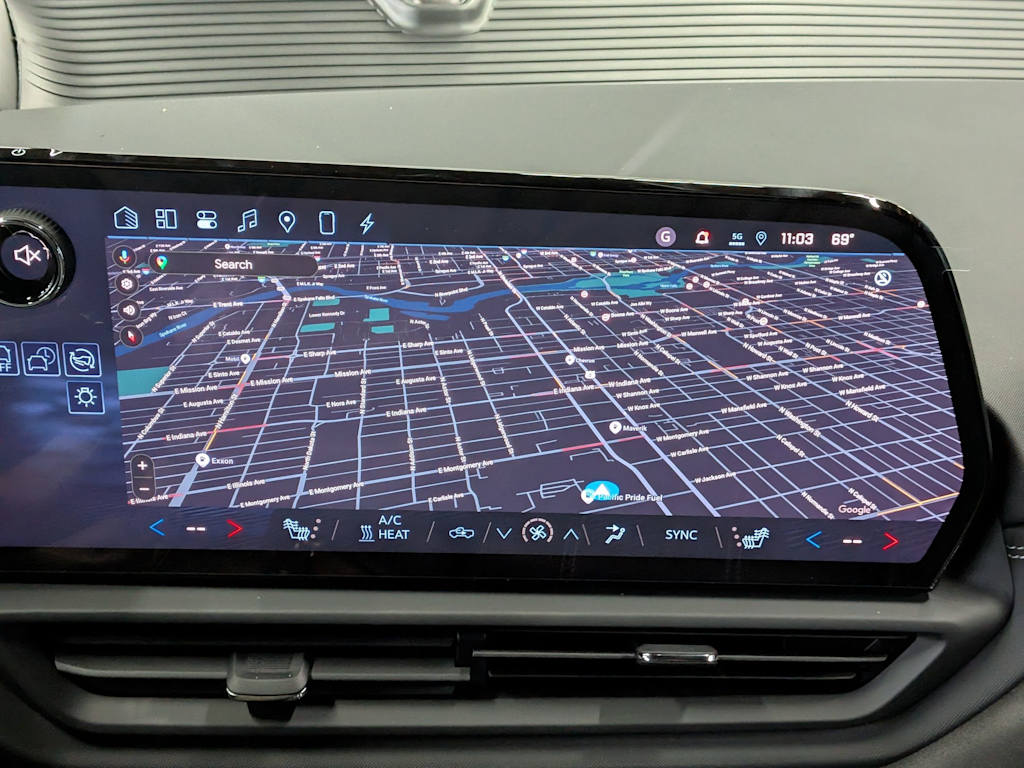 Thumbnail: 2026 Chevrolet Silverado EV - 18