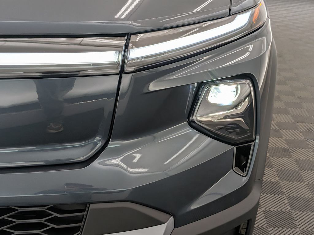 Thumbnail: 2026 Chevrolet Silverado EV - 22